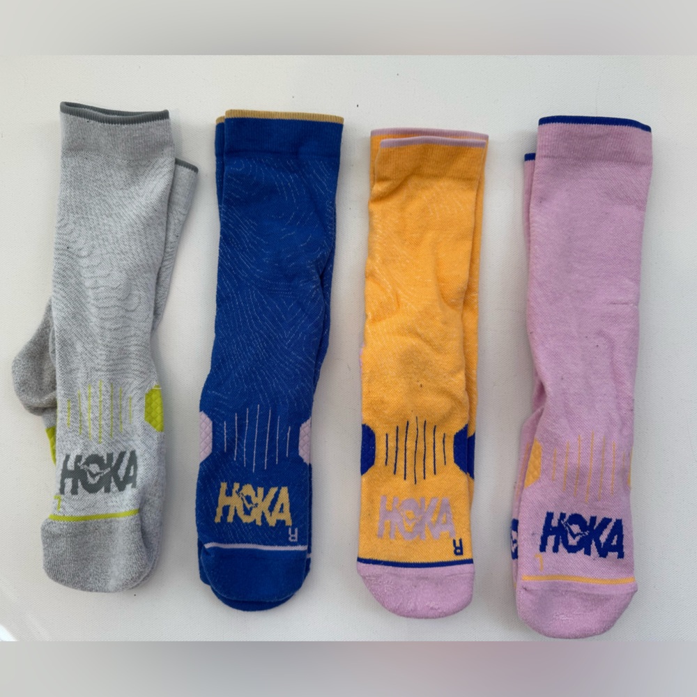 HOKA One One Crew Running Socks Bundle (4 Pairs) – Size M Performance Athletic